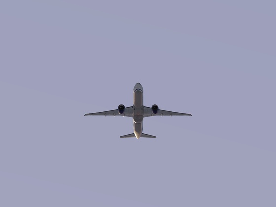 Flight to KSMF Sacramento in United Boeing 777-300ER